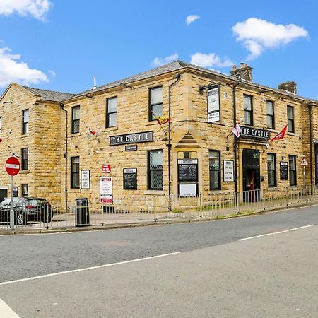 Oyo Castle Hotel, Accrington Buitenkant foto